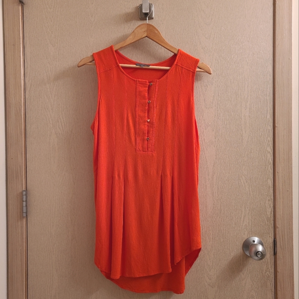 Market & Spruce Tank with Gold Buttons